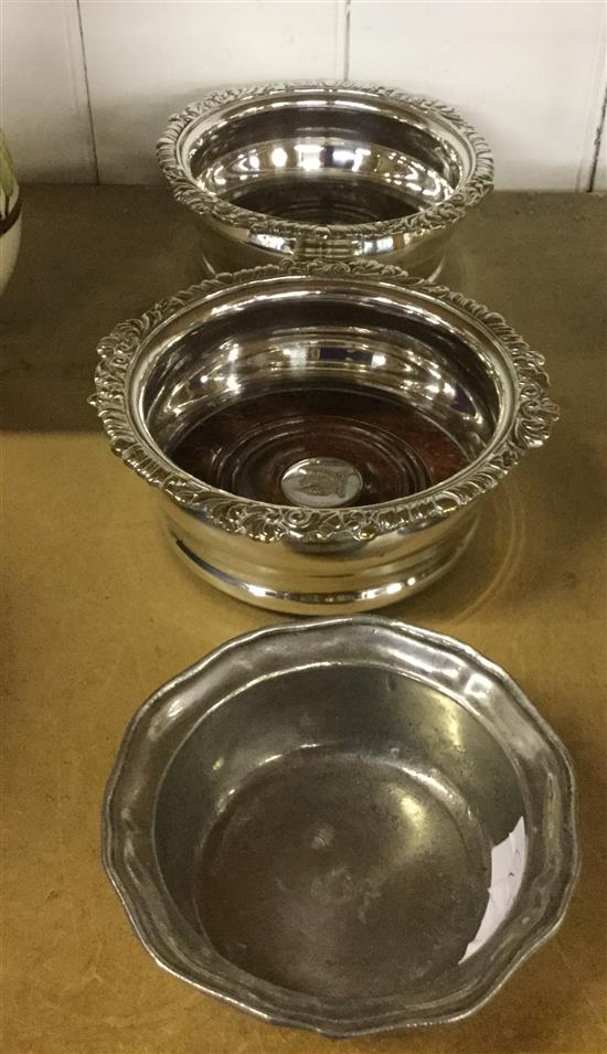 Pair of plated coasters & a pewter bowl